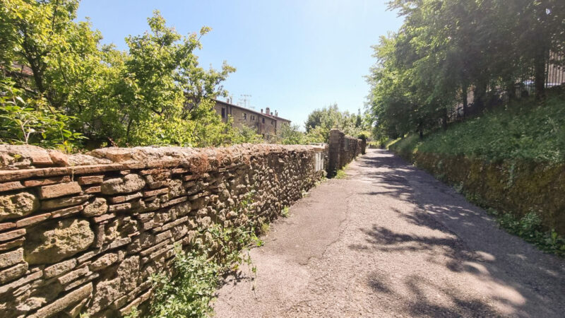 Privaatse siseõuega korter Volterra vanalinnas - Image 10