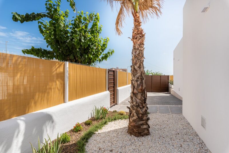 Villa mereäärses golfielamurajoonis Los Alcazareses - Image 2