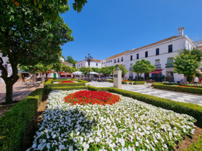 Malaga provints, Marbella -  kahekorruseline Hispaania stiilis katusekorter