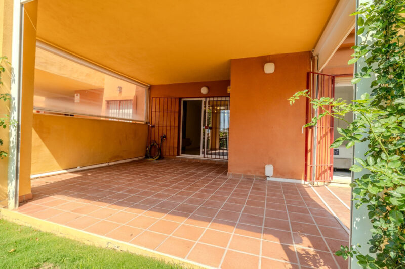 Malaga provints, Marbella - täielikult renoveeritud ja sisustatud nurgakorter La Reserva de Marbella elamukompleksis - Image 11