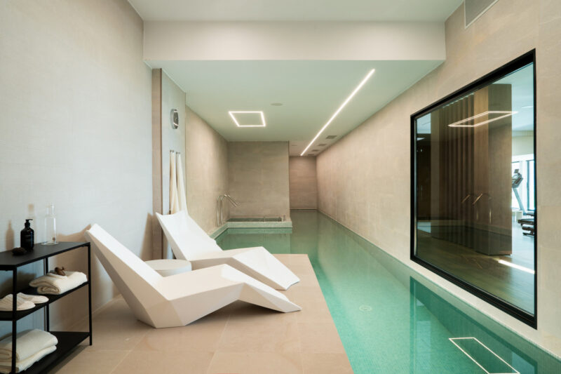 Málaga provints, Benahavís – modernne ja luksuslik villa eksklusiivses elamukompleksis - Image 28