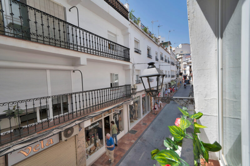 Malaga provints, Marbella - kolmetoaline renoveerimist vajav korter Marbella vanalinnnas - Image 37