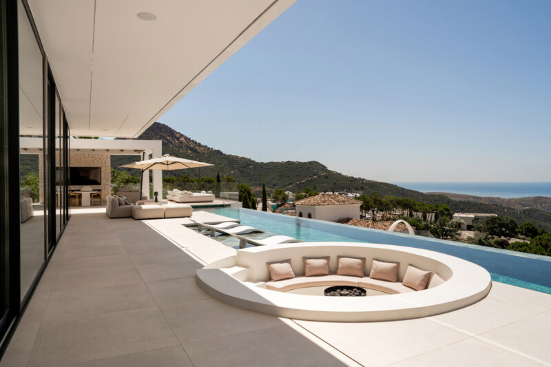 Málaga provints, Benahavís – modernne ja luksuslik villa eksklusiivses elamukompleksis - Image 38