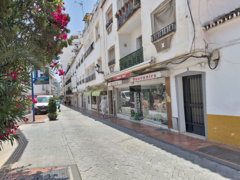 Malaga provints, Marbella - kolmetoaline renoveerimist vajav korter Marbella vanalinnnas - Image 44