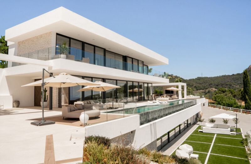 Málaga provints, Benahavís – modernne ja luksuslik villa eksklusiivses elamukompleksis - Image 47