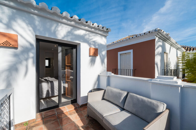 Malaga provints, Marbella - valgusküllane kolme magamistoaga ridaelamu - Image 6