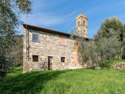 Võluv panoraamvaatega kivimaja Torcigliano küla serval