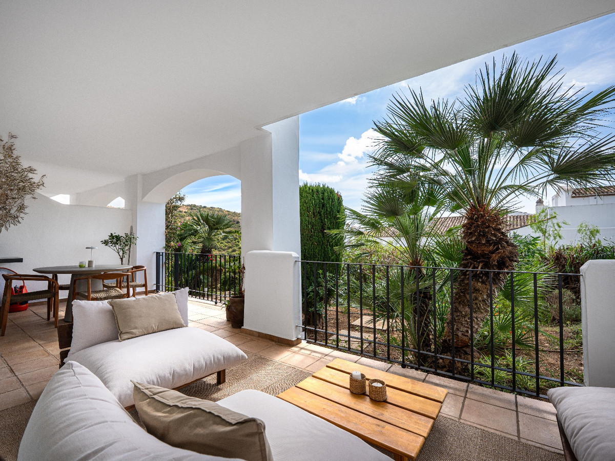 Malaga provints, La Quinta - stiilne 2-toaline korter