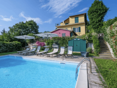 Castellina Marittima, Toscana - SUUREPÄRASTE VAADETE JA BASSEINIGA MAAMAJA