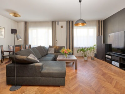 Avar 101,5 m² korter väärikas Kindralite majas